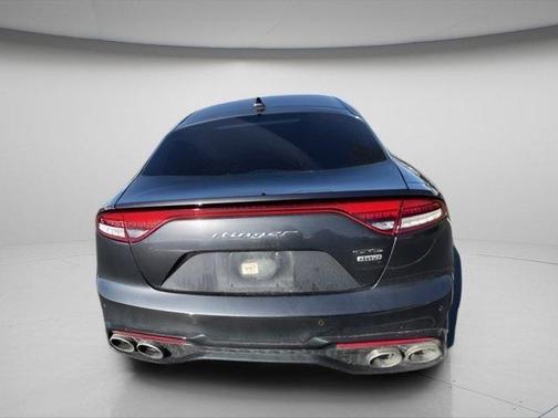 2022 Kia Stinger GT-Line