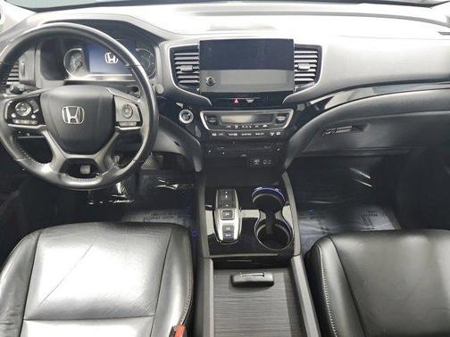2020 Honda Pilot Touring 8-Passenger