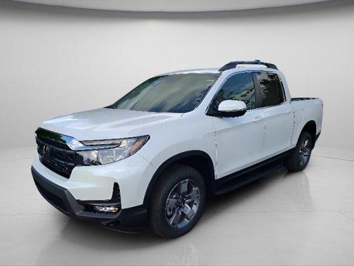 Platinum White Pearl 2026 Honda Ridgeline RTL