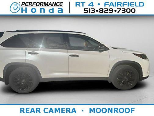 2019 Toyota Highlander SE