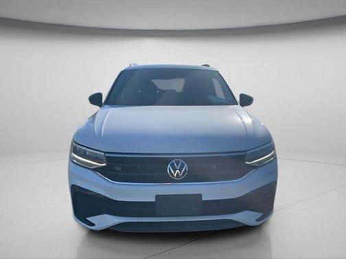 2022 Volkswagen Tiguan 2.0T SE R-Line Black 4MOTION