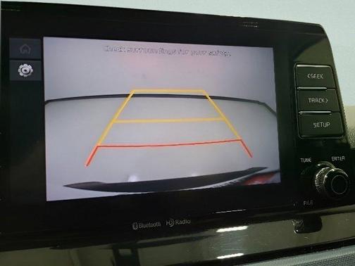 Clear White/Black Roof 2023 Kia Seltos S
