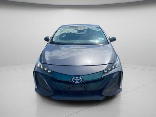 Magnetic Gray Metallic 2018 Toyota Prius Prime Plus
