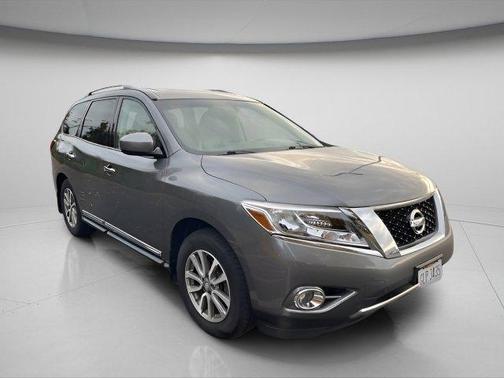 2015 Nissan Pathfinder SL