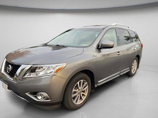 2015 Nissan Pathfinder SL