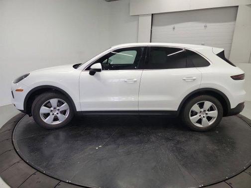 White 2020 Porsche Cayenne Cayenne