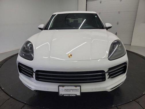 White 2020 Porsche Cayenne Cayenne