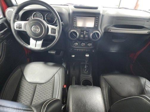 Firecracker Red Clearcoat 2017 Jeep Wrangler Freedom 4x4