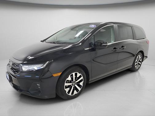 Crystal Black Pearl 2025 Honda Odyssey EX-L