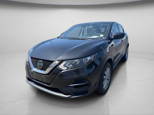 Magnetic Black Pearl 2022 Nissan Rogue Sport S