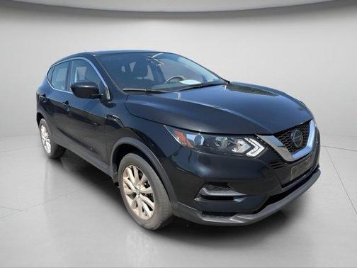 Magnetic Black Pearl 2022 Nissan Rogue Sport S