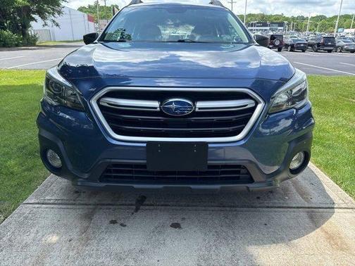 2019 Subaru Outback 2.5i