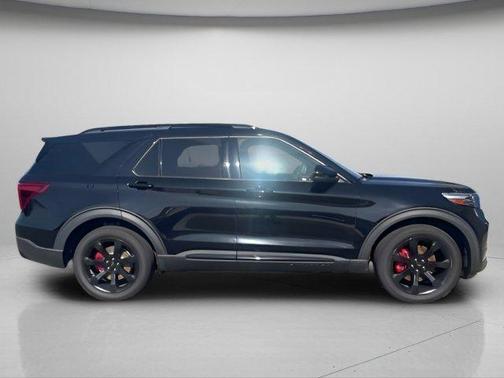 Agate Black Metallic 2020 Ford Explorer ST
