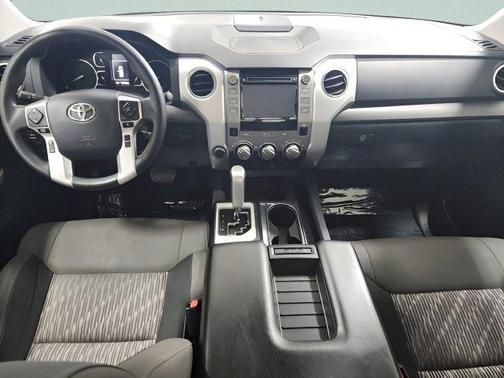 2018 Toyota Tundra SR5