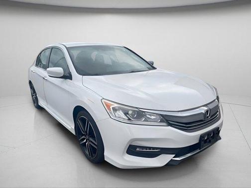 White Orchid Pearl 2017 Honda Accord Sport SE