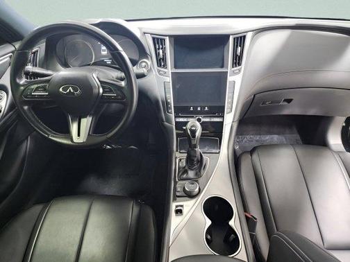 2021 INFINITI Q60 2.0t PURE