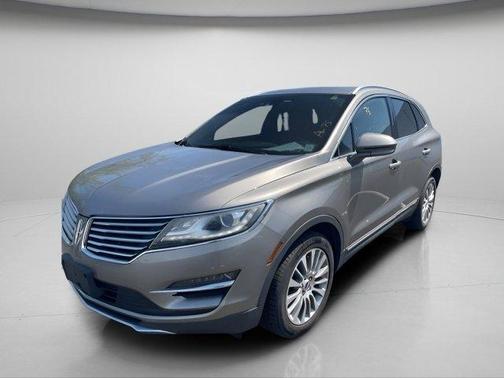 Luxe Silver Metallic 2017 Lincoln MKC Reserve