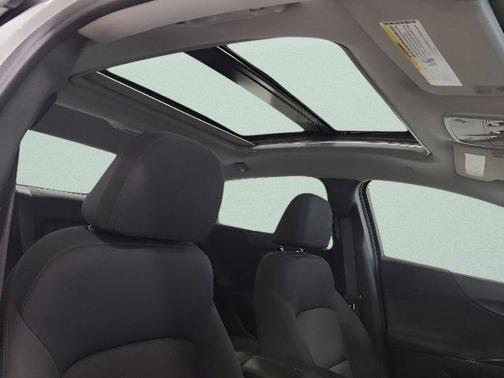 Summit White 2021 Chevrolet Malibu FWD LT