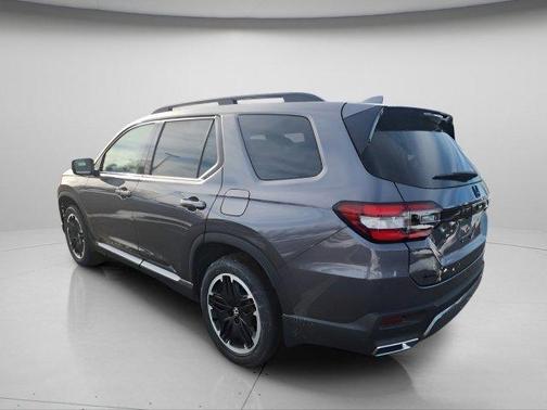 2026 Honda Pilot Touring 8-Passenger