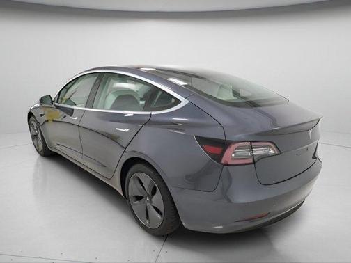 Midnight Silver Metallic 2020 Tesla Model 3 Standard Range Plus