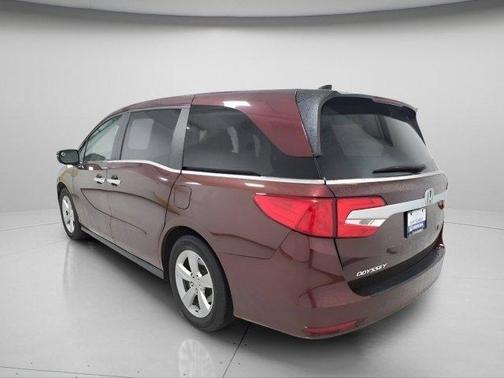 Deep Scarlet Pearl 2019 Honda Odyssey EX-L