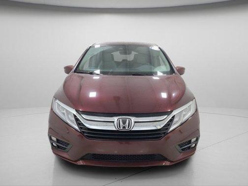Deep Scarlet Pearl 2019 Honda Odyssey EX-L