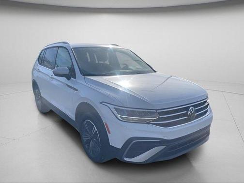 2024 Volkswagen Tiguan 2.0T Wolfsburg Edition