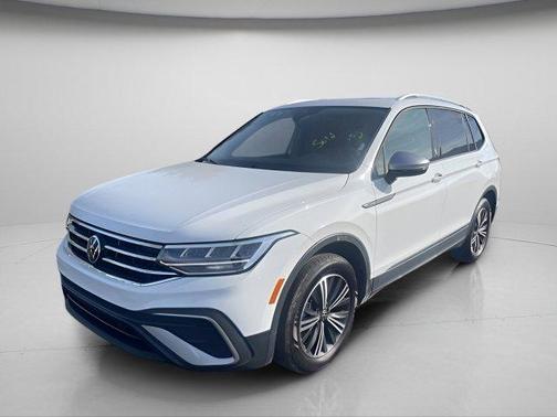 2024 Volkswagen Tiguan 2.0T Wolfsburg Edition