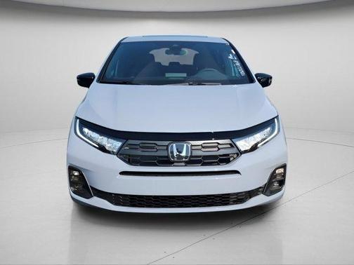 Sonic Gray Pearl 2026 Honda Odyssey Sport-L