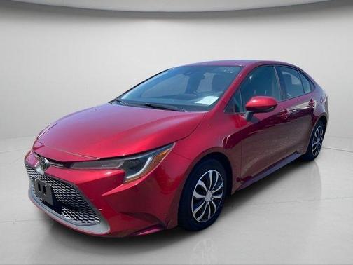 Ruby Flare Pearl 2022 Toyota Corolla LE