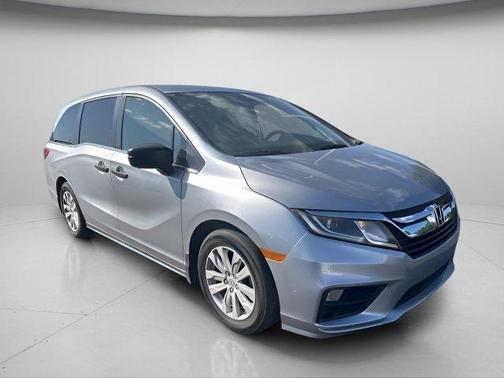 Lunar Silver Metallic 2019 Honda Odyssey LX