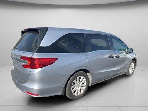 Lunar Silver Metallic 2019 Honda Odyssey LX