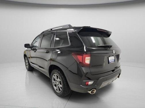 Crystal Black Pearl 2024 Honda Passport AWD TrailSport