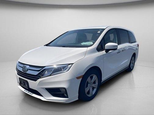 White Diamond Pearl 2018 Honda Odyssey EX
