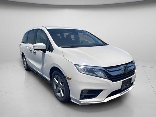 White Diamond Pearl 2018 Honda Odyssey EX