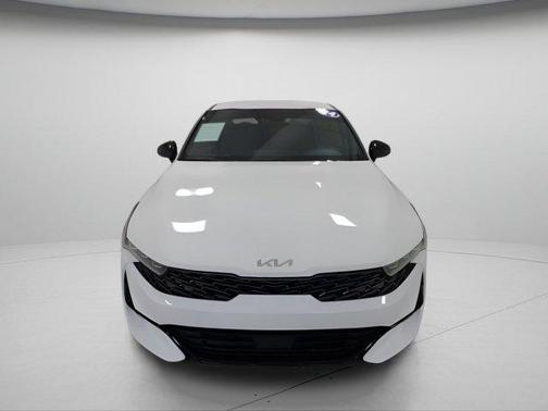 Glacial White Pearl 2024 Kia K5 GT-Line