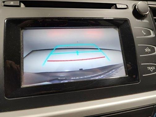 2019 Toyota Highlander LE I4