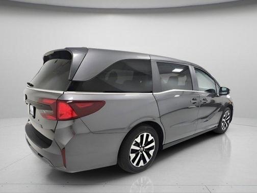 Modern Steel Metallic 2025 Honda Odyssey EX-L