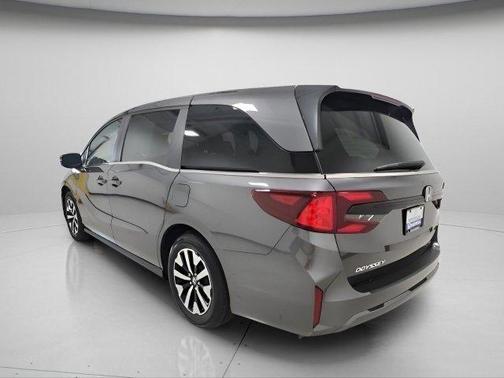 Modern Steel Metallic 2025 Honda Odyssey EX-L