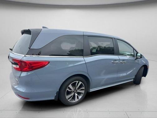 Modern Steel Metallic 2024 Honda Odyssey Touring