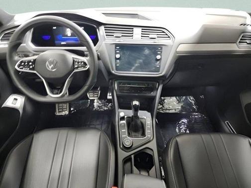 2022 Volkswagen Tiguan 2.0T SE R-Line Black 4MOTION