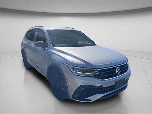2022 Volkswagen Tiguan 2.0T SE R-Line Black 4MOTION