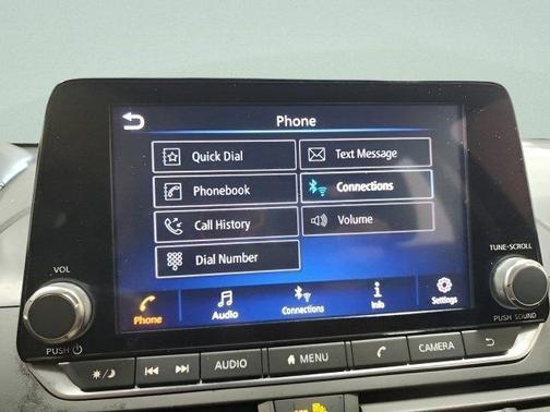 Super Black 2022 Nissan Altima SR Intelligent AWD