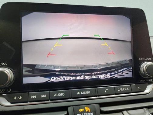Super Black 2022 Nissan Altima SR Intelligent AWD