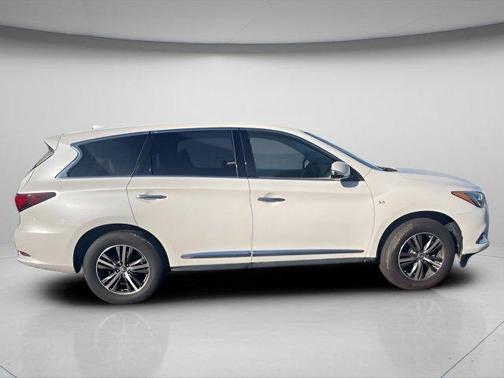 2018 INFINITI QX60 Base
