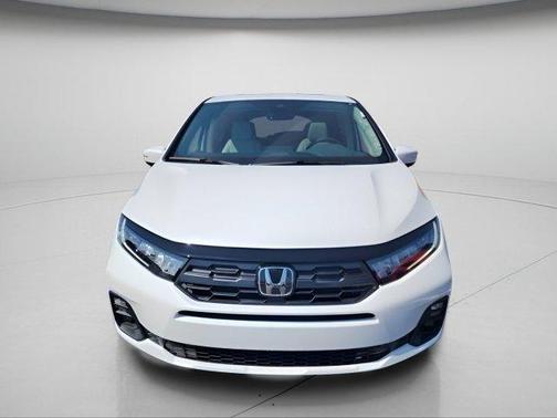 Platinum White Pearl 2026 Honda Odyssey EX-L