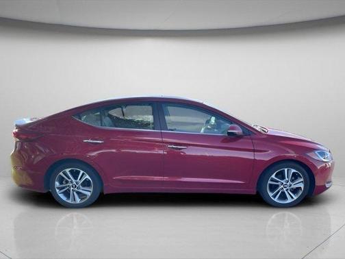 2017 Hyundai ELANTRA Limited