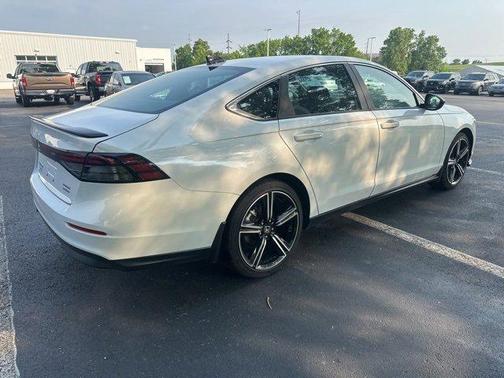 2023 Honda Accord Hybrid Base