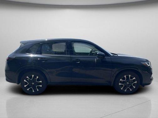 Crystal Black Pearl 2026 Honda HR-V EX-L