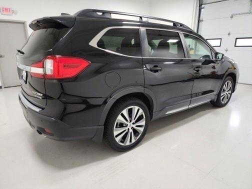 2022 Subaru Ascent Limited 7-Passenger